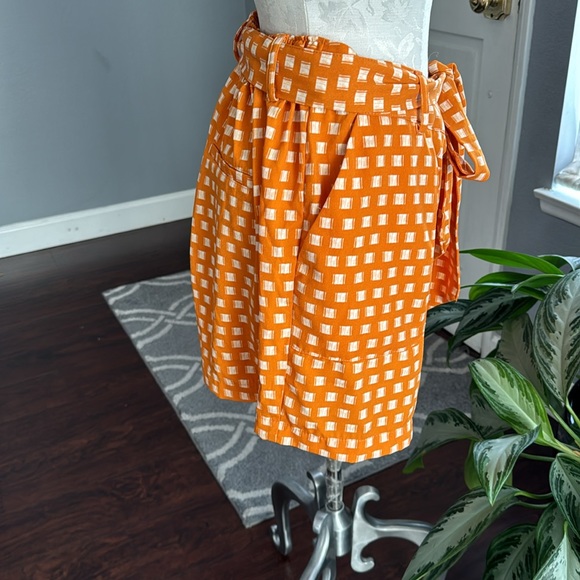 A New Day Square Print Shorts - Picture 4 of 8